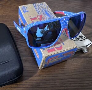 NEW Pit Viper Flight Optics Sunglasses - 80s Aviator Style - Blue Red White